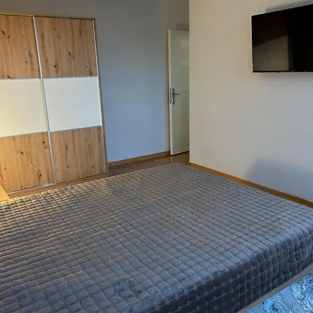 Hram View Apartment, Center 아파트