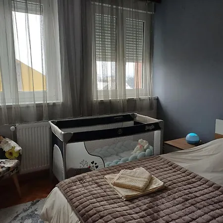 아파트 Hram View Apartment, Center *